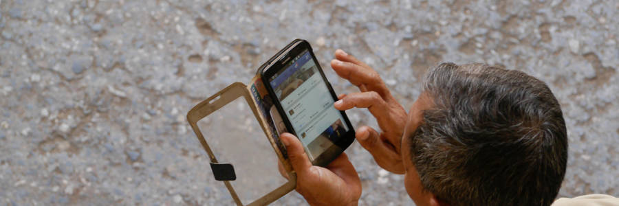 Social media user in Myanmar. Asian Development Bank/Flickr