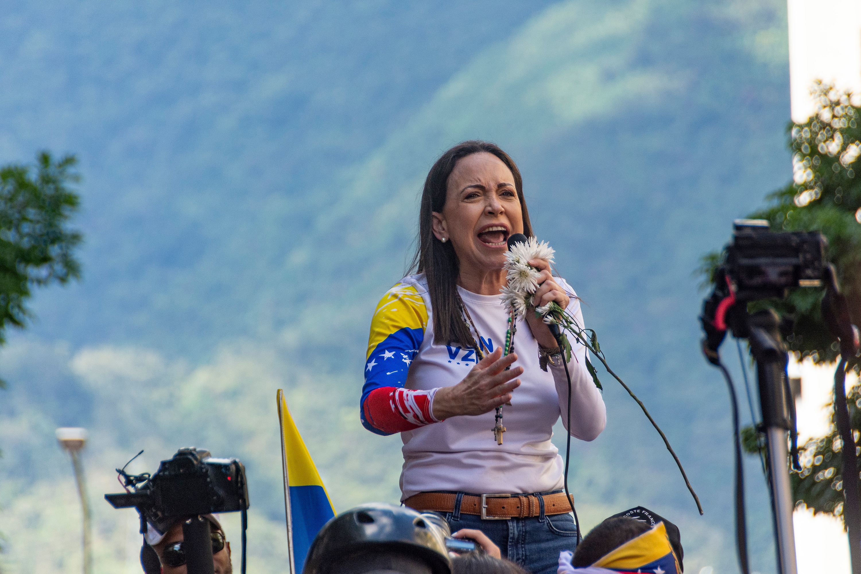 Venezuelan opposition leader María Corina Machado, speaks in the street, on January 9, 2025, in Caracas, Venezuela. Photo: Jimmy Villalta via Getty Images