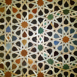 Islamic tiles. Illustration: Photo: Mikołaj Pasiński / Flickr CC BY 2.0