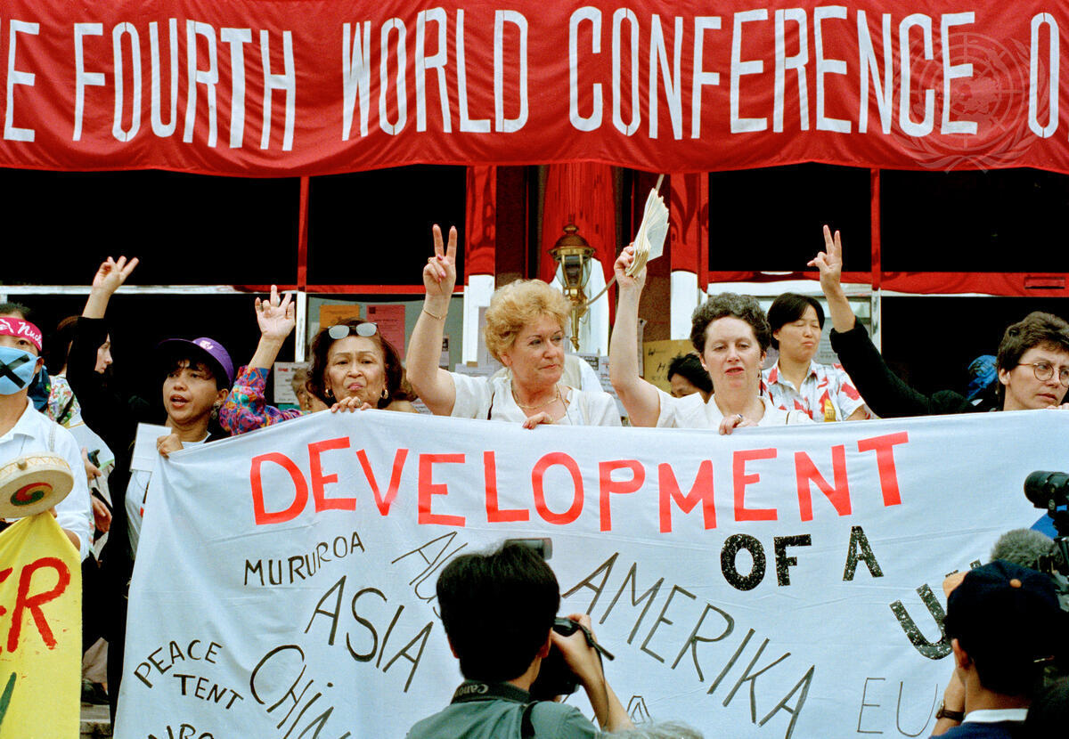 Participants at the Non-Governmental Organizations Forum meeting held in Huairou, China, as part of the UN Fourth World Conference on Women held in Beijing, China in September 1995. Photo: UN Photo/Milton Grant
