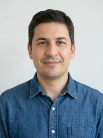 Adrián Andrés Valencia