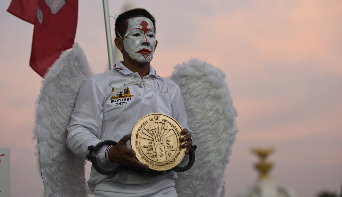 The white dove of Khana Ratsadon. Photo: Titipol Phakdeewanich