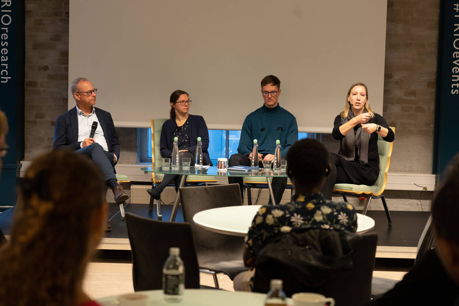 Scott Gates leading a panel discussion with Helga Malmin Binningsbø,Bård Brange and Cyanne E. Loyle. Photo: PRIO / Teuta Kukleci