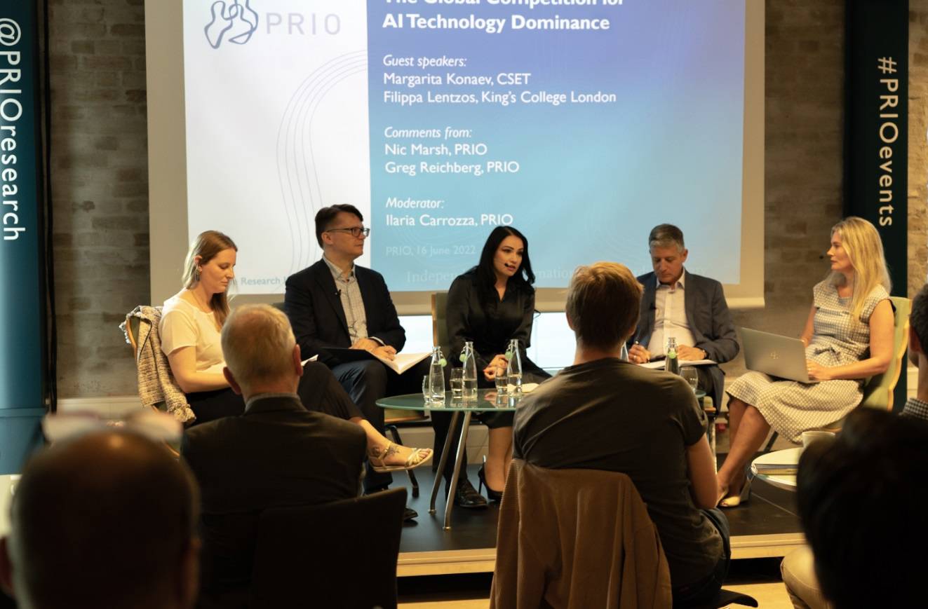 From Left to Right: Ilaria Carrozza, Nicholas Marsh, Margarita Konaev, Greg Reichberg, and Filippa Lentzos. Photo: PRIO / Laura Cortes