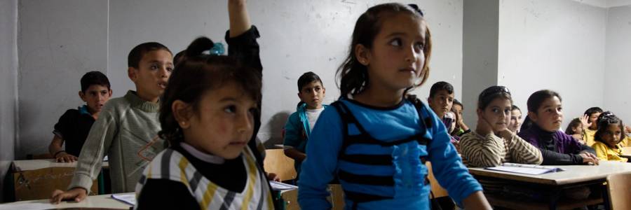Syrian refugee children in a Lebanese school classroom. Photo: Russell Watkins / Department for International Development / CC BY-SA 2.0