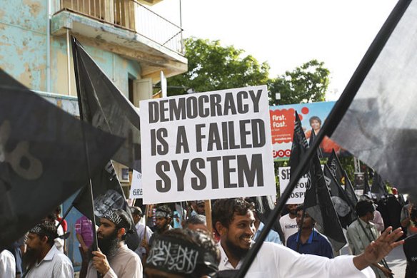 Anti-democracy, pro-Sharia public demonstration in Maldives, 2014. Photo: RLoutfy