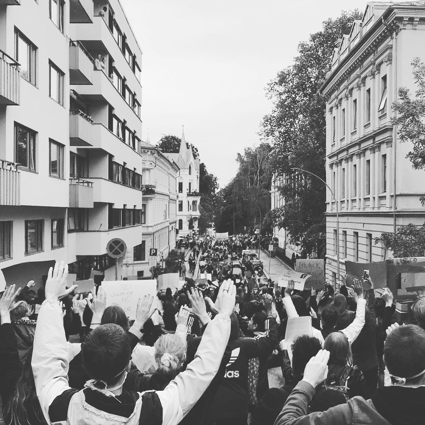 Youth march in a Black Lives Matter demonstration in June 2020 in Oslo. although recent demonstrations have made this research newly relevant, these findings are from 2015 and still resonate today. Photo: Teuta Kukleci.