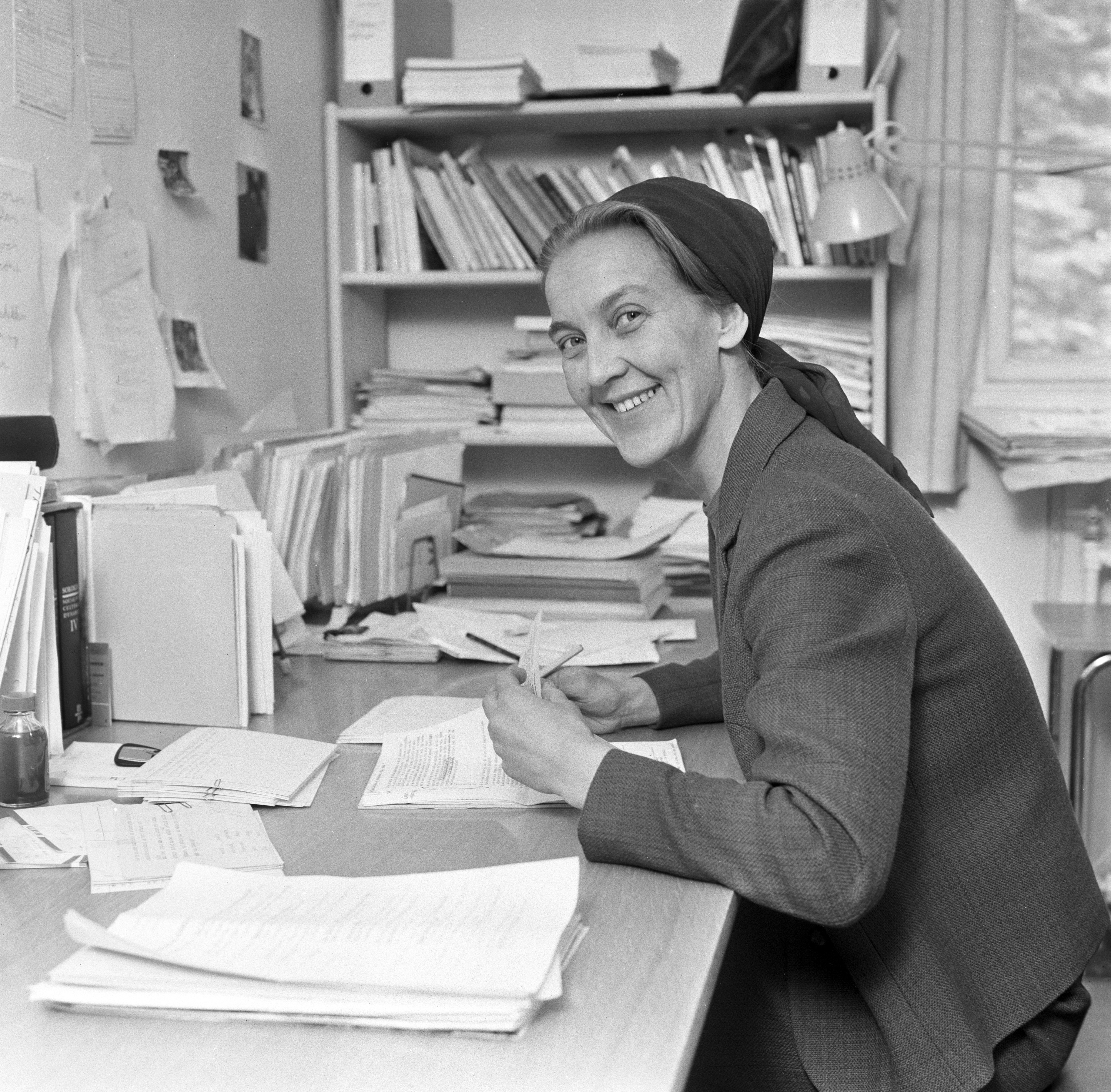 Oslo 12.05.1968 Fredsforskningsinstituttet
Ingrid Eide


Foto: Henrik Laurvik / NTB / Scanpix

Neg.  25268.