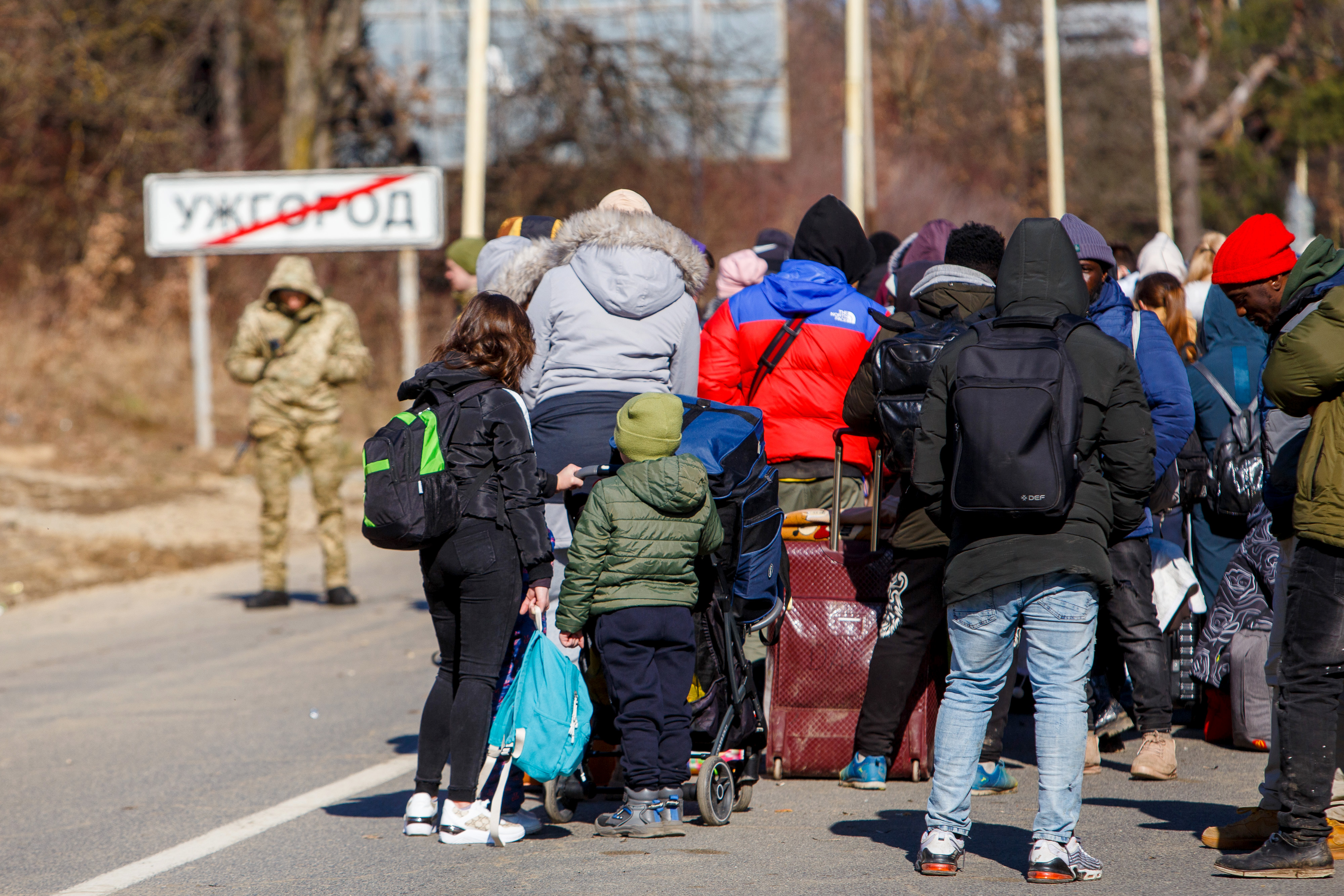 UZHHOROD, UKRAINE - FEBRUARY 27, 2022 - Refugees crowd at the Uzhhorod-Vysne Nemecke checkpoint on the Ukraine-Slovakia border, Zakarpattia Region, western Ukraine. Ukrinform