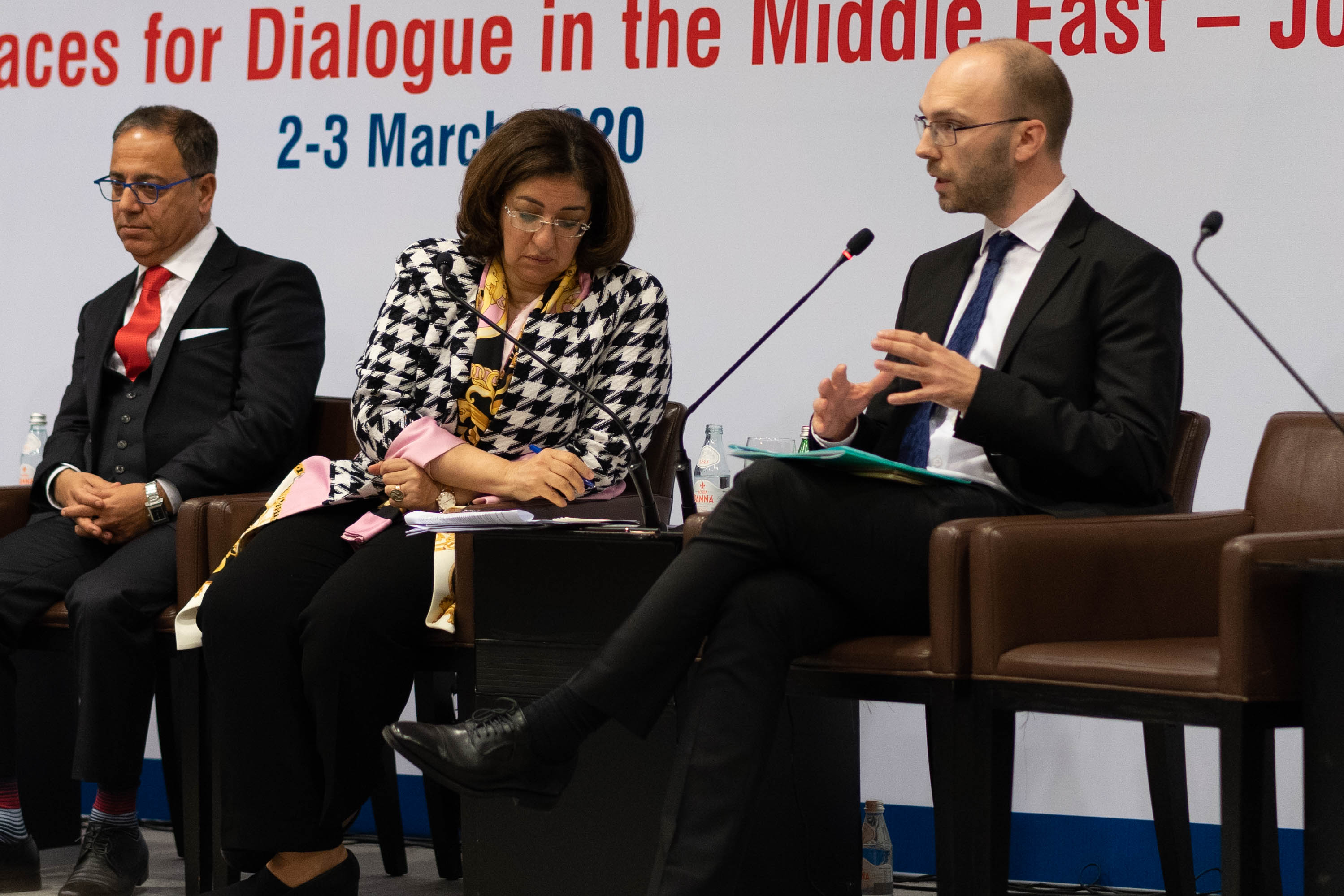 From left: Dr. Zaid Eyadat, Director, CSS, H.E. Reem Abu Hassan, Former Minister for Social Development in Jordan, Dr. Jørgen Jensehaugen.